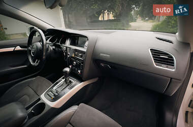 Купе Audi A5 2011 в 