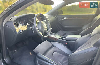 Купе Audi A5 2010 в 
