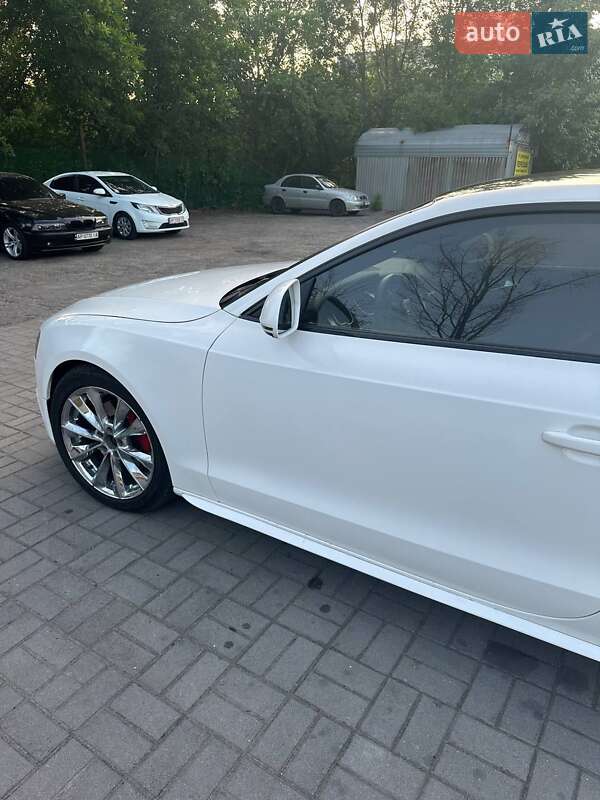 Купе Audi A5 2009 в Запоріжжі