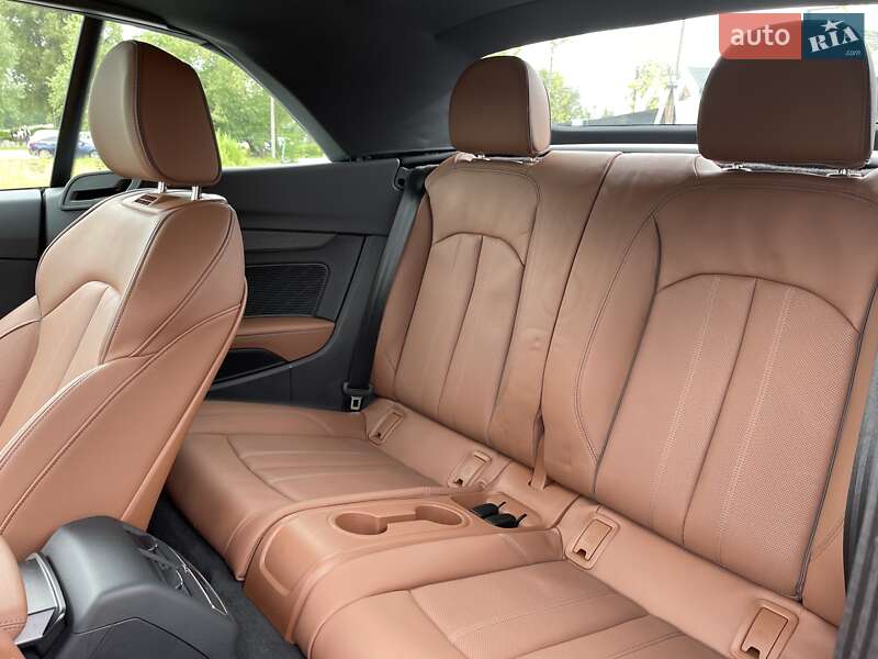 Кабриолет Audi A5 2022 в Киеве