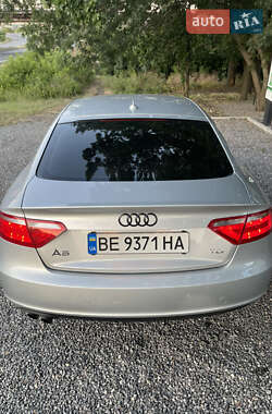 Купе Audi A5 2011 в 