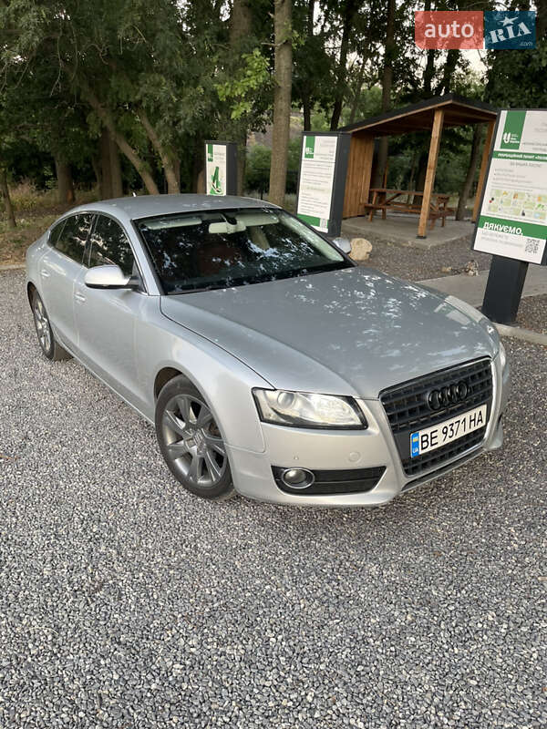 Купе Audi A5 2011 в Вознесенске