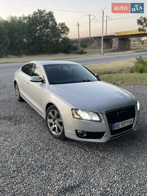 Купе Audi A5 2011 в Вознесенске