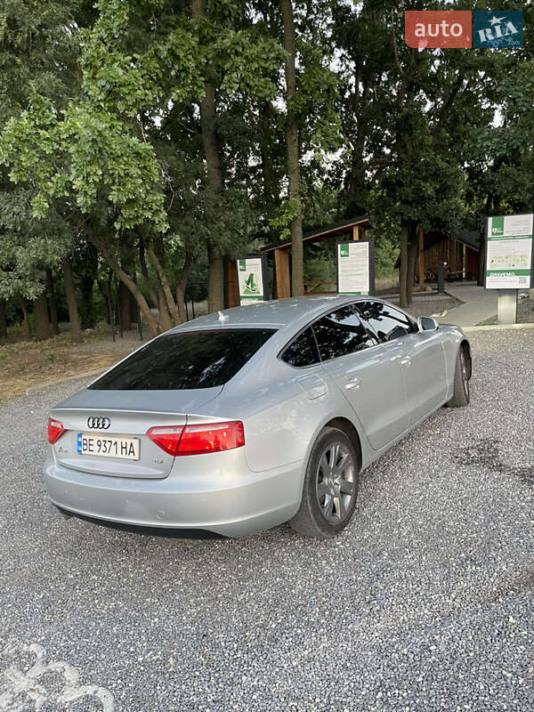 Купе Audi A5 2011 в Вознесенске