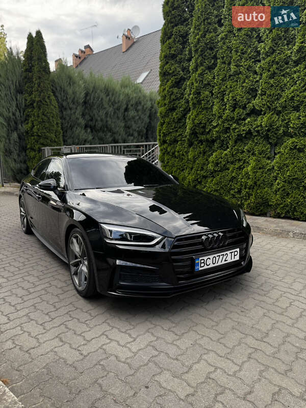 Купе Audi A5 2019 в Львові