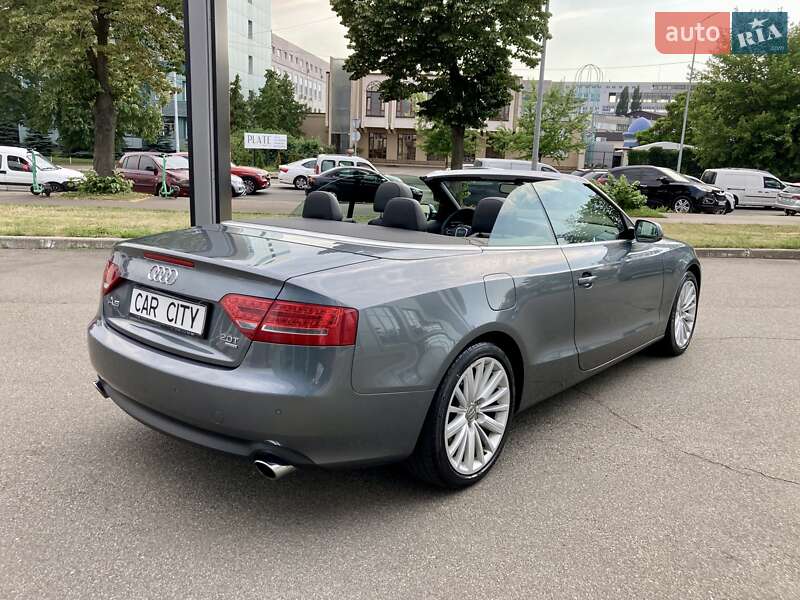 Кабріолет Audi A5 2011 в Києві