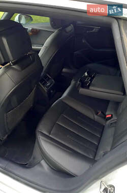 Купе Audi A5 2019 в 