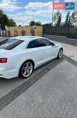 Купе Audi A5 2017 в 