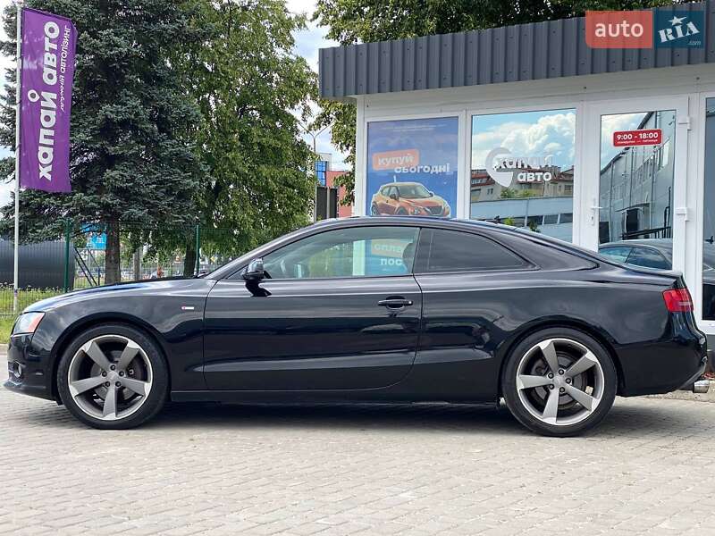 Купе Audi A5 2011 в Львове