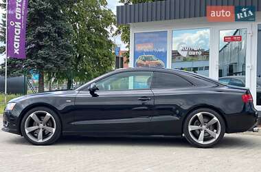 Купе Audi A5 2011 в 