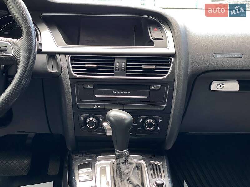 Купе Audi A5 2011 в Львове