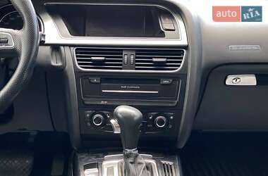 Купе Audi A5 2011 в 
