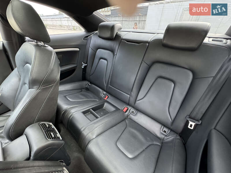 Купе Audi A5 2016 в Києві