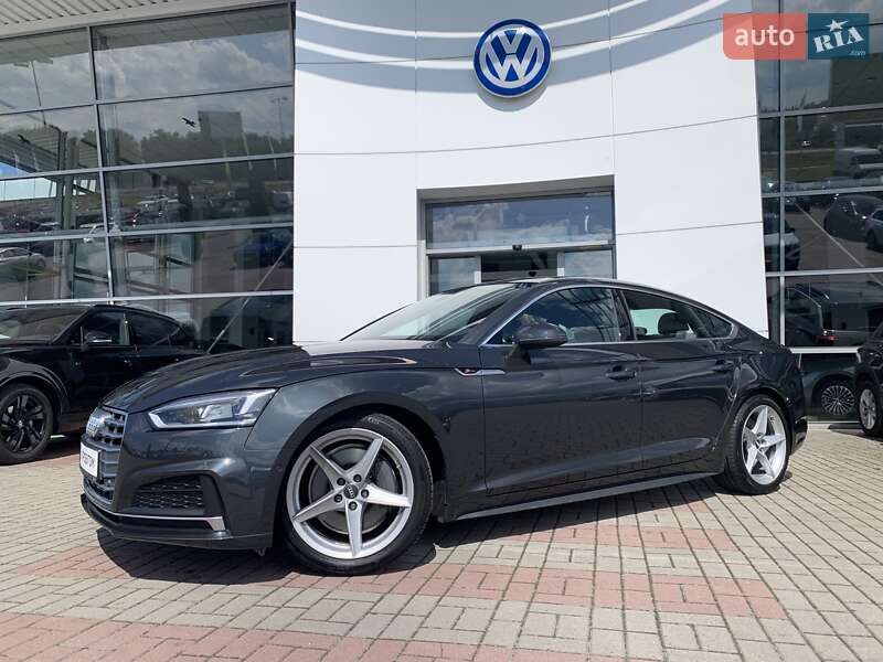Купе Audi A5 2019 в Львові
