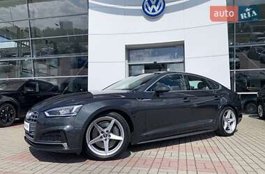 Купе Audi A5 2019 в 