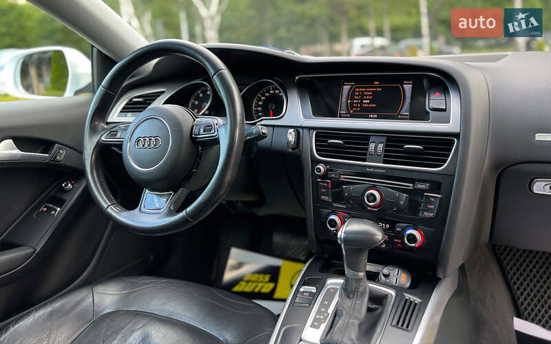 Купе Audi A5 2012 в Львове