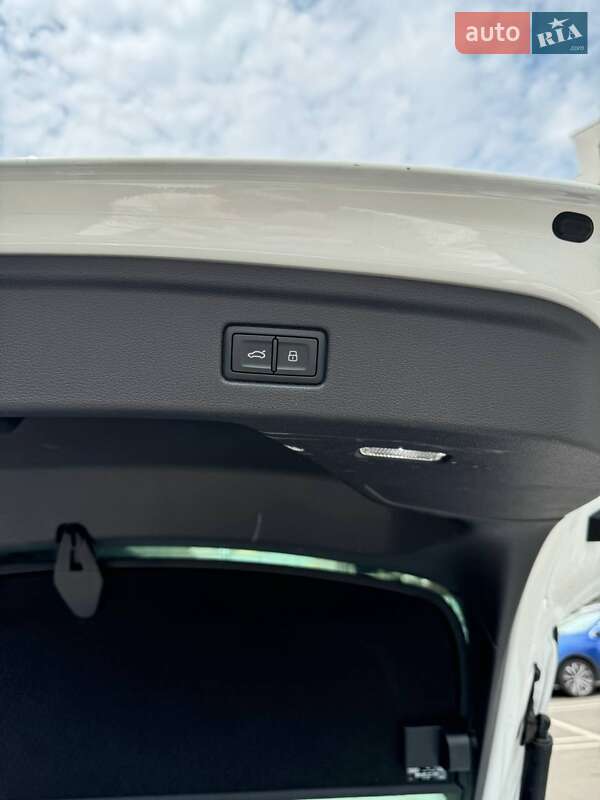 Лифтбек Audi A5 2021 в Одессе