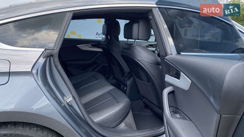 Купе Audi A5 2019 в Луцке