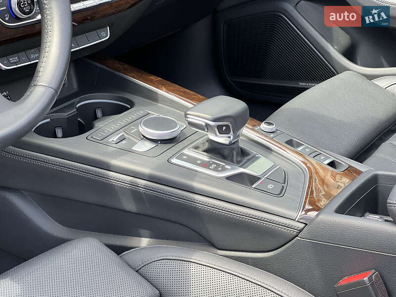 Кабріолет Audi A5 2019 в Ужгороді
