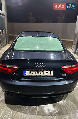 Купе Audi A5 2011 в 