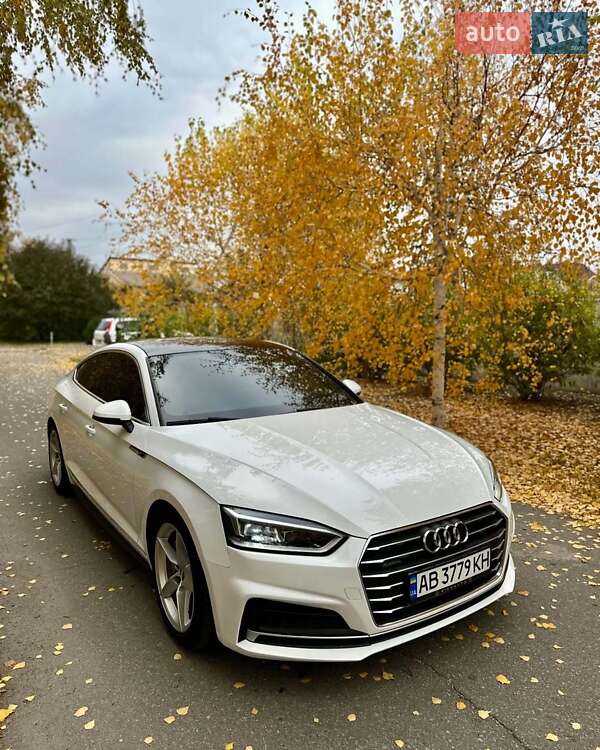 Купе Audi A5 2017 в Киеве