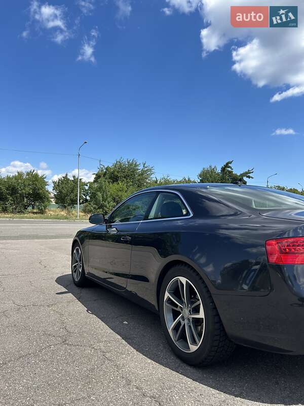 Купе Audi A5 2013 в Черкассах