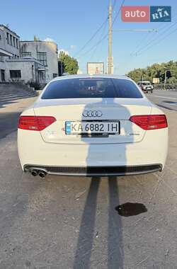 Купе Audi A5 2015 в 