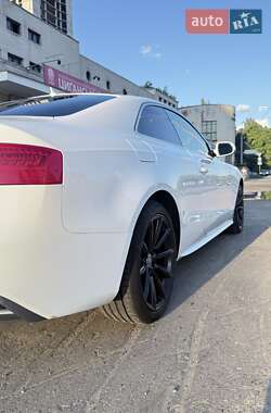 Купе Audi A5 2015 в 