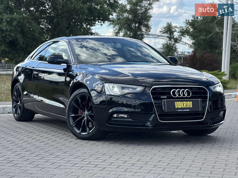 Купе Audi A5 2014 в Киеве