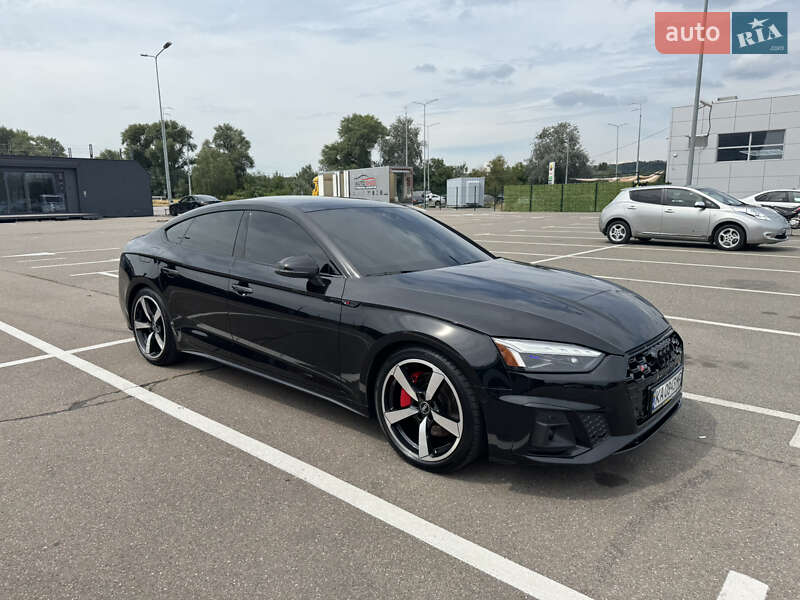 Лифтбек Audi A5 2022 в Киеве