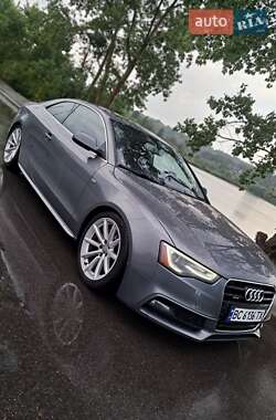 Купе Audi A5 2015 в 