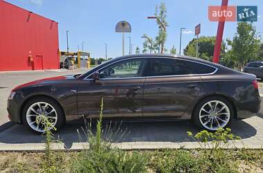Купе Audi A5 2011 в 