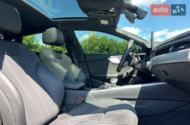 Лифтбек Audi A5 2022 в 