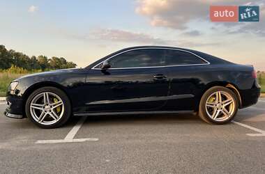 Купе Audi A5 2011 в 