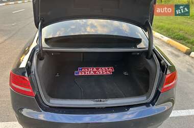 Купе Audi A5 2011 в 