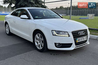 Купе Audi A5 2010 в 