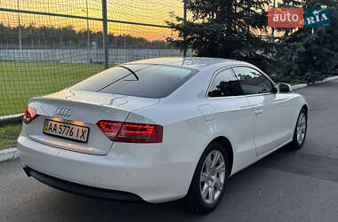 Купе Audi A5 2010 в 