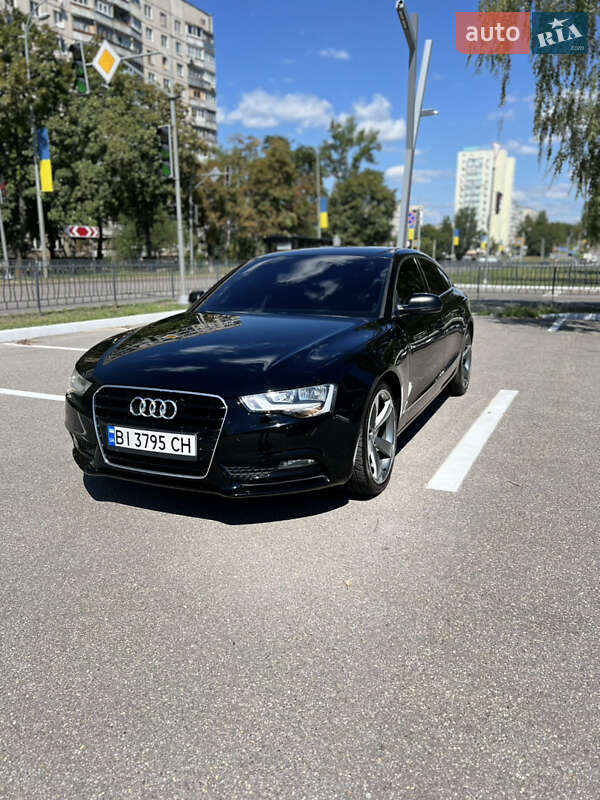 Купе Audi A5 2012 в 