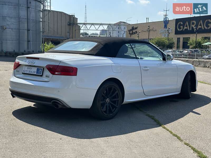 Кабриолет Audi A5 2015 в Киеве
