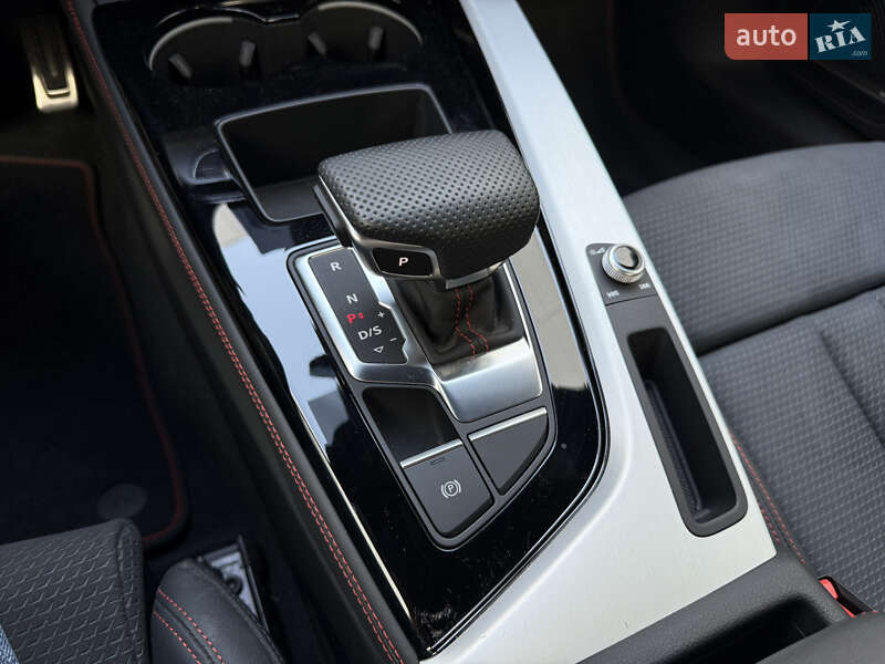 Купе Audi A5 2023 в Киеве