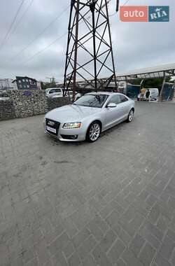 Купе Audi A5 2010 в 