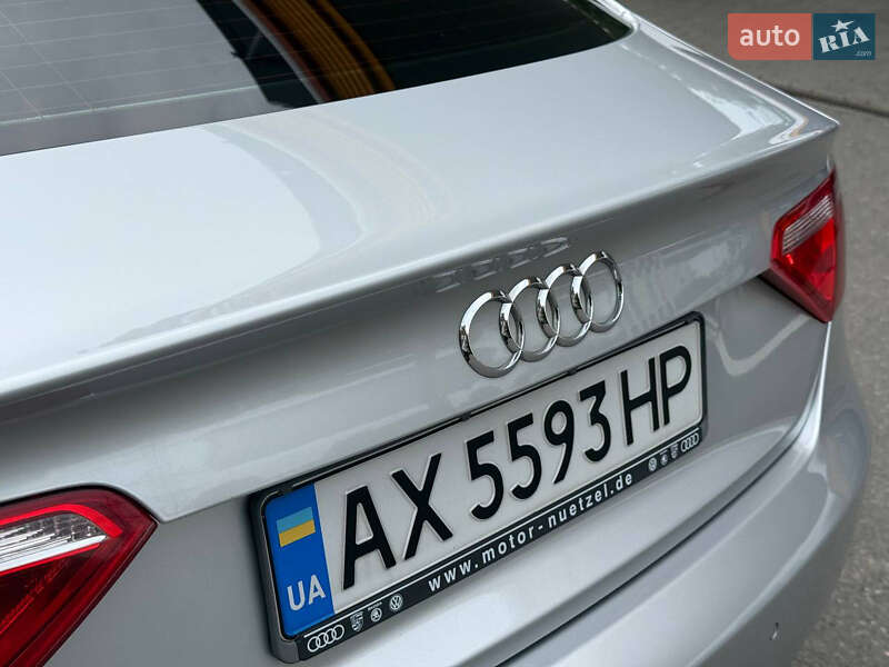 Купе Audi A5 2012 в Днепре