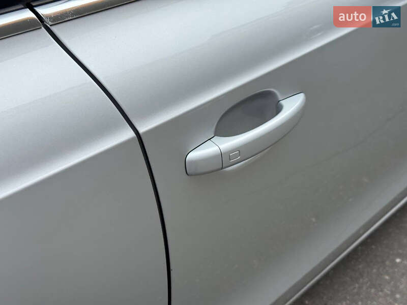 Купе Audi A5 2012 в Днепре