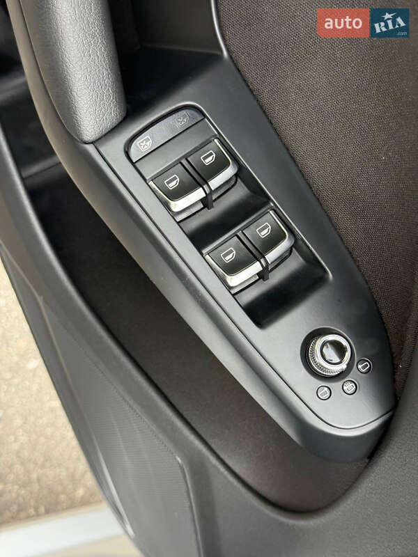 Купе Audi A5 2012 в Днепре