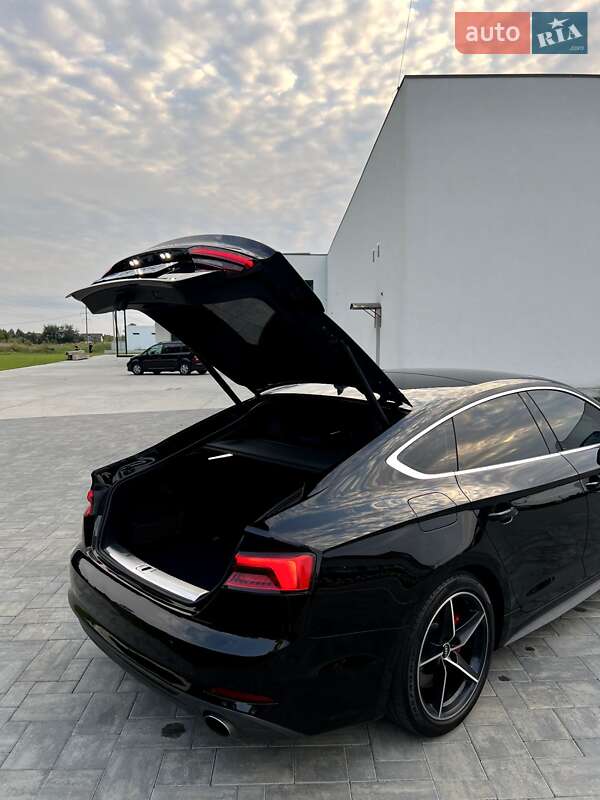 Лифтбек Audi A5 2017 в Луцке