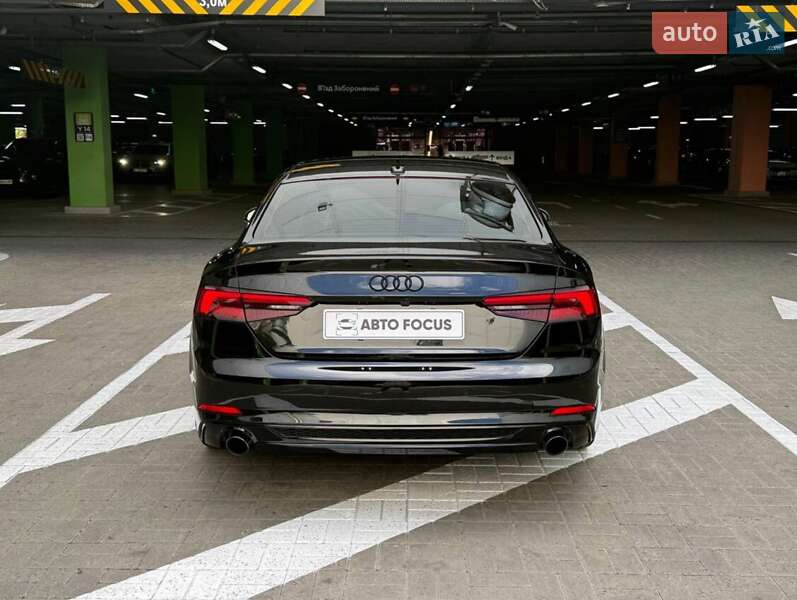 Купе Audi A5 2018 в Киеве