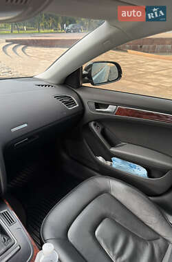 Купе Audi A5 2010 в 