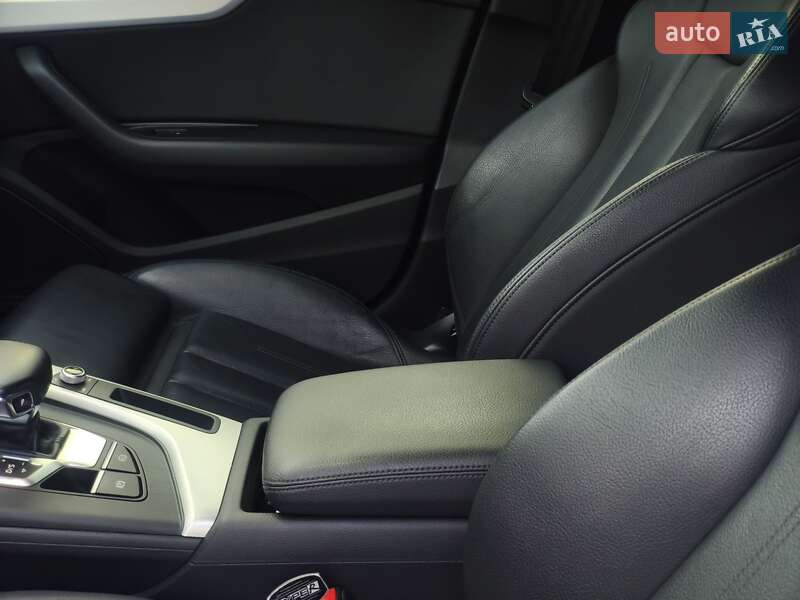 Купе Audi A5 2019 в Киеве