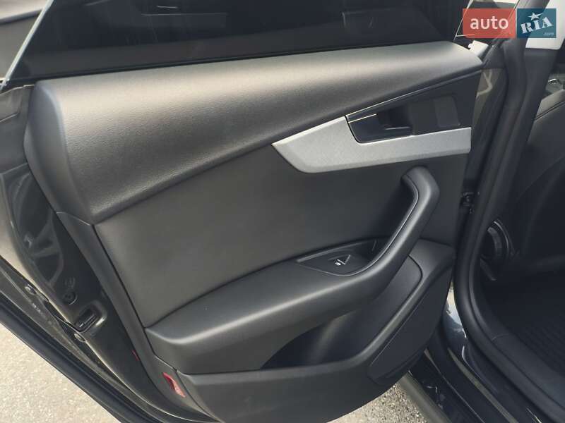 Купе Audi A5 2019 в Киеве