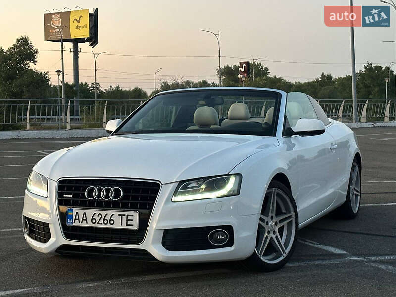 Кабриолет Audi A5 2010 в Киеве